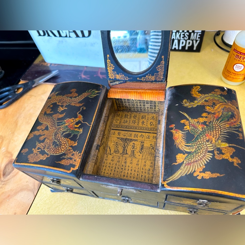 Antique, Asian jewelry box - Picture 3 of 11